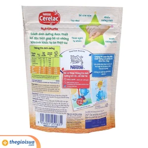 Bánh ăn dặm Nestle Chuối cam 50g